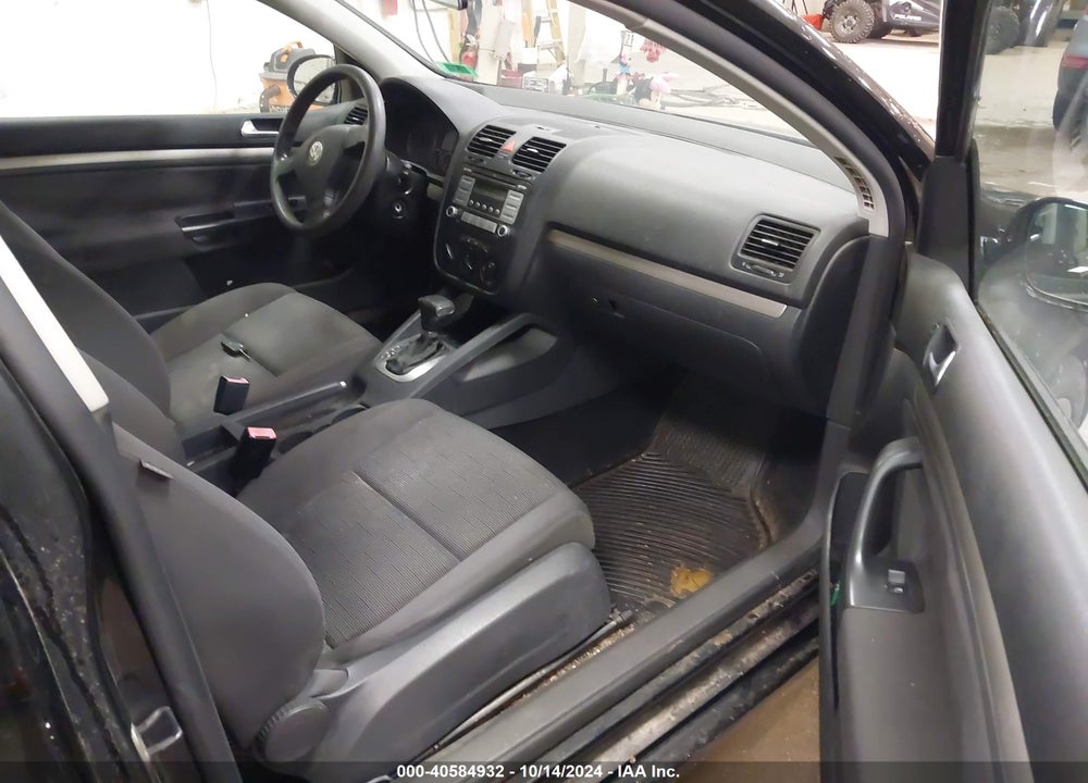 2008 VOLKSWAGEN RABBIT S VIN: WVWBB71K08W269748