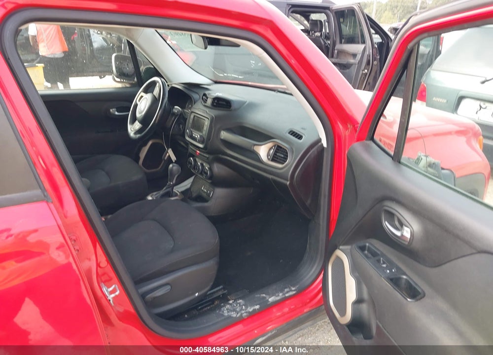 2015 JEEP RENEGADE LATITUDE VIN: ZACCJABT0FPB53266