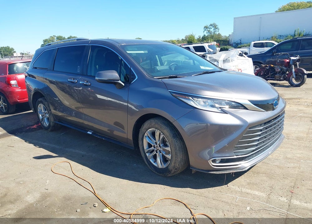 2022 TOYOTA SIENNA LIMITED VIN: 5TDZRKEC5NS085711