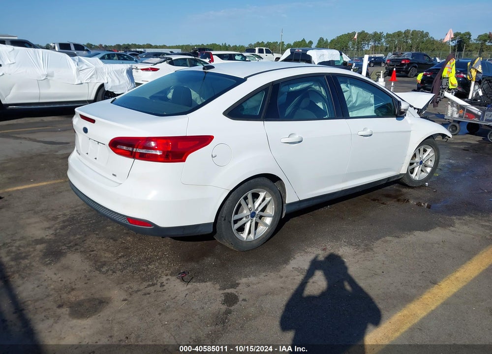 2017 FORD FOCUS SE VIN: 1FADP3F21HL300699