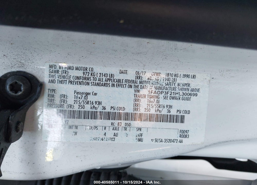 2017 FORD FOCUS SE VIN: 1FADP3F21HL300699