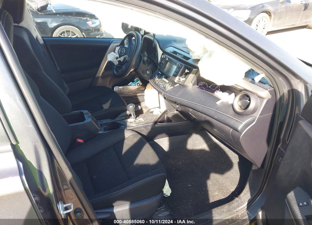 2013 TOYOTA RAV4 XLE VIN: 2T3RFREVXDW068564