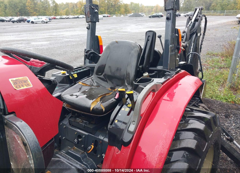 2020 YANMAR YT235 TLB TRACTOR VIN: YMJS0016AGF100208