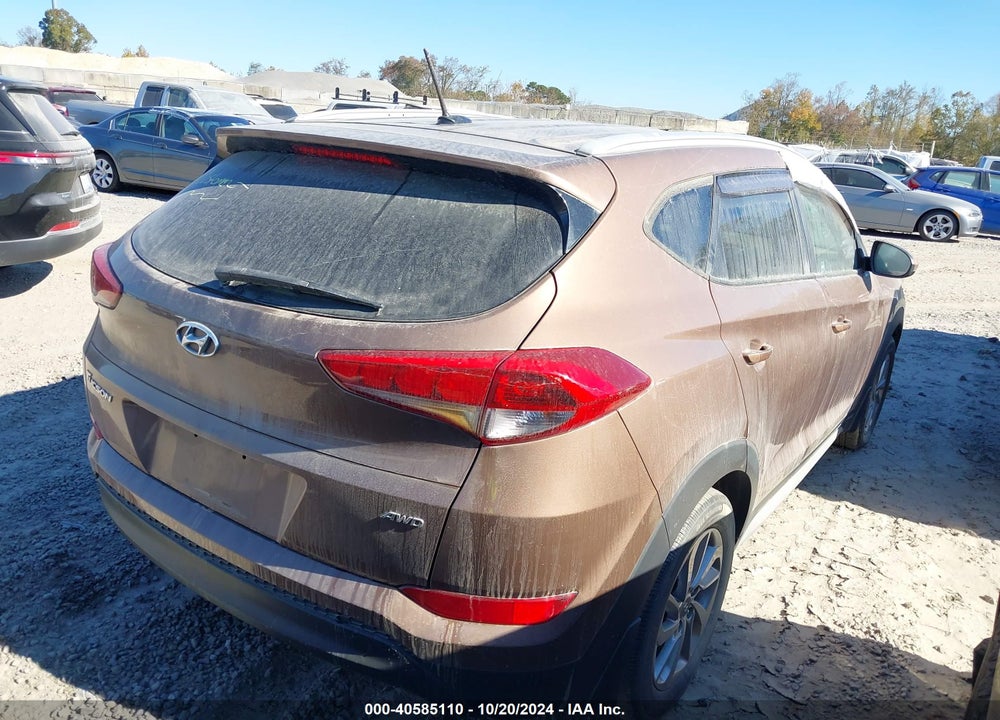 2017 HYUNDAI TUCSON SE VIN: KM8J3CA49HU448560