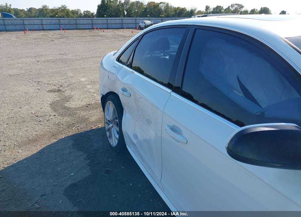2014 AUDI A4 2.0T PREMIUM VIN: WAUAFAFL1EN004236