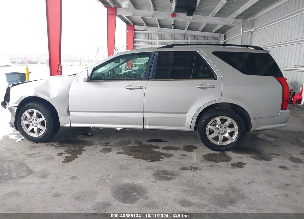 2009 CADILLAC SRX V6 VIN: 1GYEE637290132641