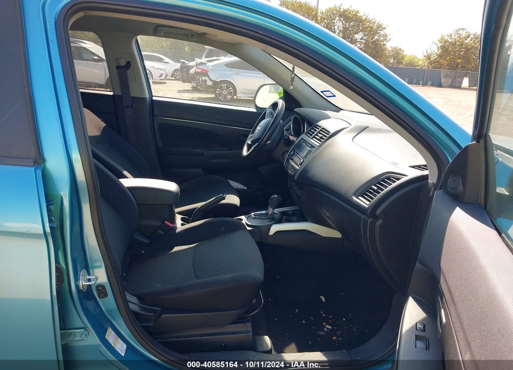 2014 MITSUBISHI OUTLANDER SPORT ES VIN: 4A4AP3AU9EE028580