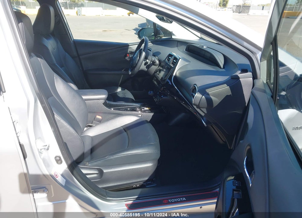 2019 TOYOTA PRIUS XLE VIN: JTDKARFU6K3084900