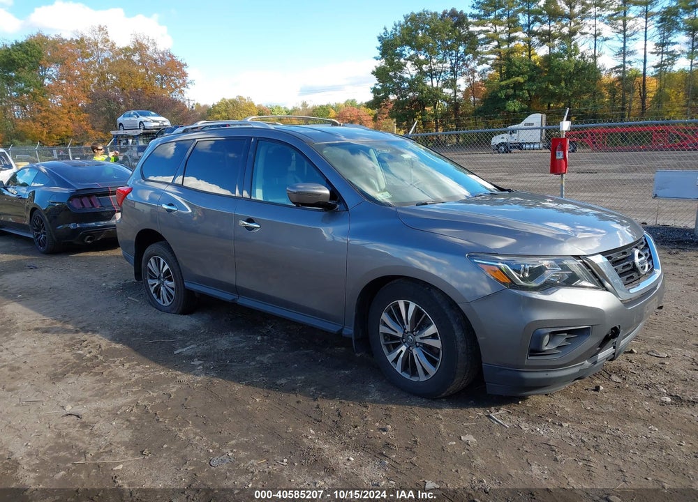 2017 NISSAN PATHFINDER SL VIN: 5N1DR2MM7HC612394