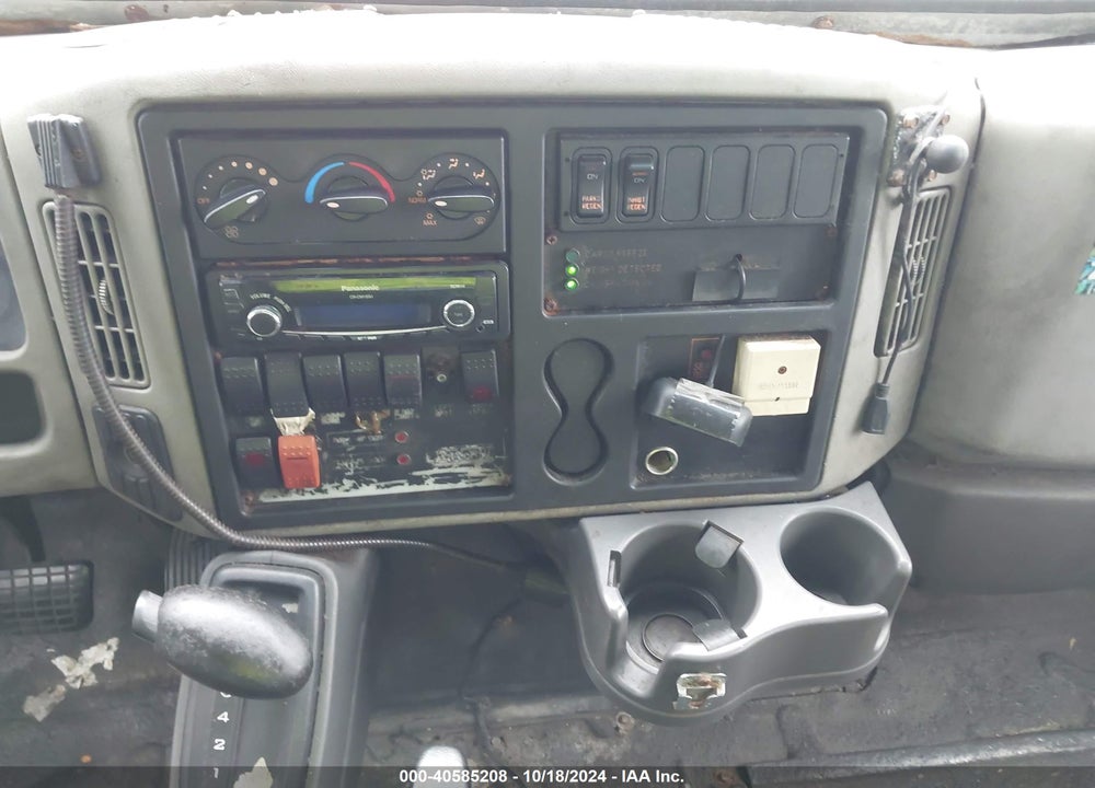 2011 INTERNATIONAL 4000 4300 LP VIN: 1HTMNAAM9BJ393782