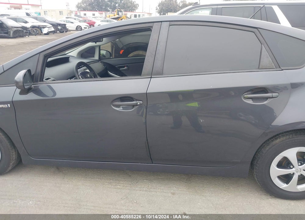 2015 TOYOTA PRIUS VIN: JTDKN3DU6F1926849