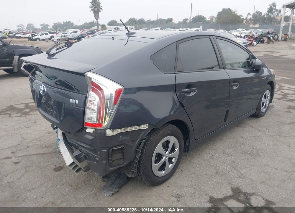 2015 TOYOTA PRIUS VIN: JTDKN3DU6F1926849