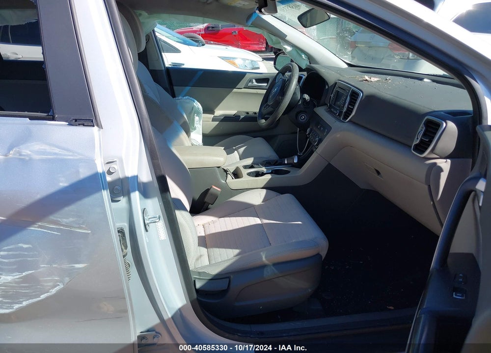 2017 KIA SPORTAGE VIN: KNDPMCAC7H7246298