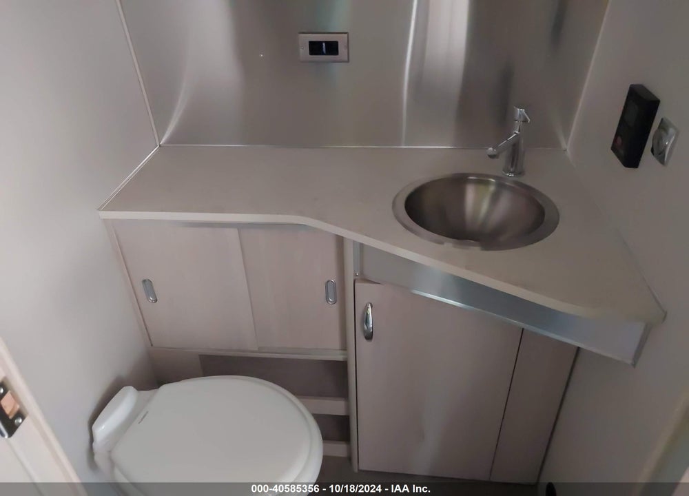 2023 AIRSTREAM GLOBETROTTER VIN: 1STTNYJ20PJ568221
