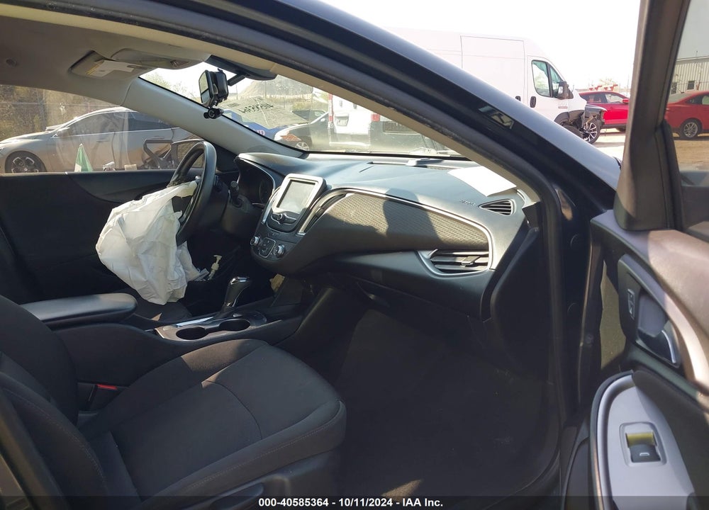 2018 CHEVROLET MALIBU 1LS VIN: 1G1ZB5ST8JF221844