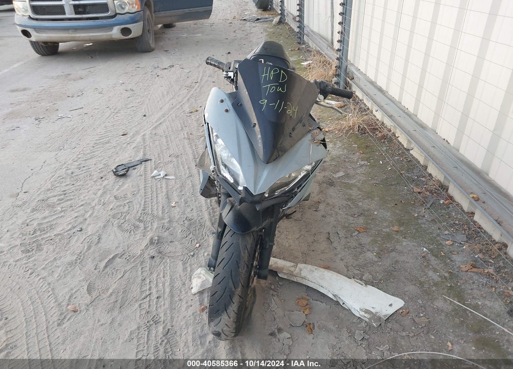 2019 KAWASAKI EX650 J VIN: JKAEXEJ1XKDA03227
