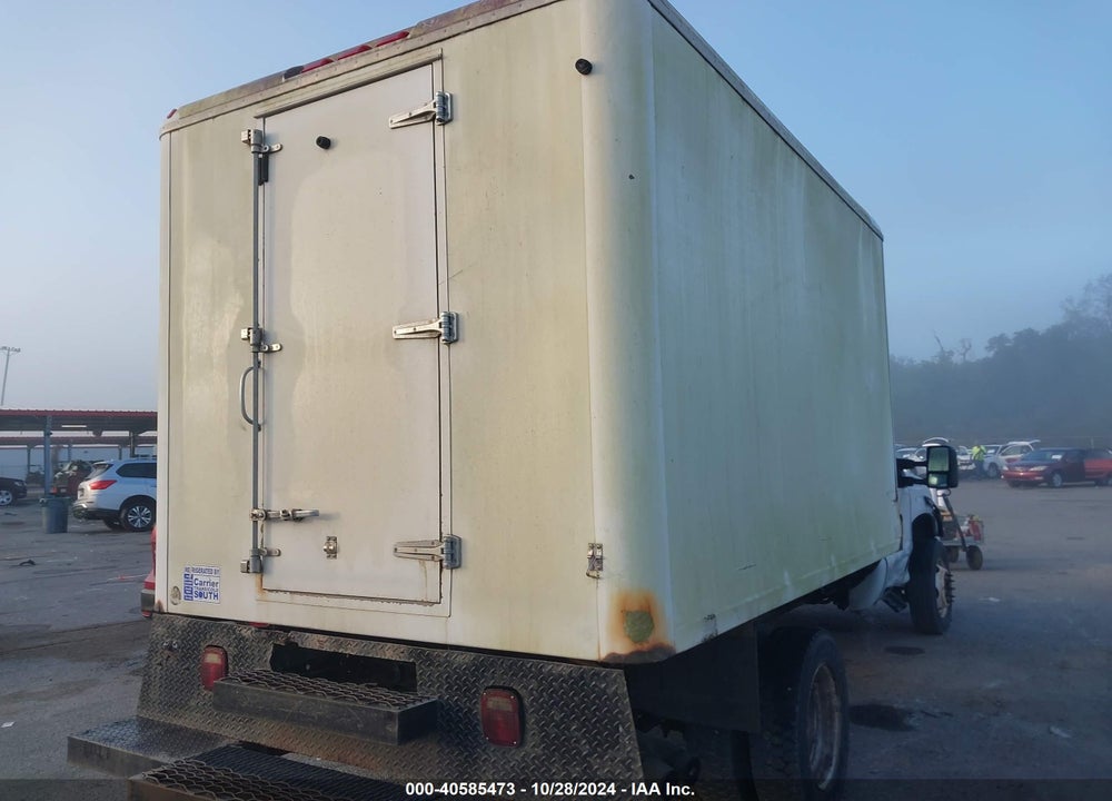 2008 FORD F-450 CHASSIS XL/XLT VIN: 1FDXF46RX8ED84289