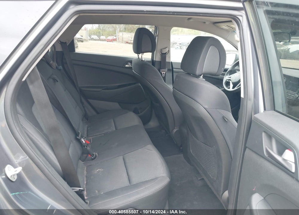 2018 HYUNDAI TUCSON SE VIN: KM8J23A45JU645749