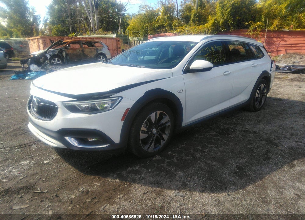 2018 BUICK REGAL TOURX VIN: W04GU8SX8J1090550