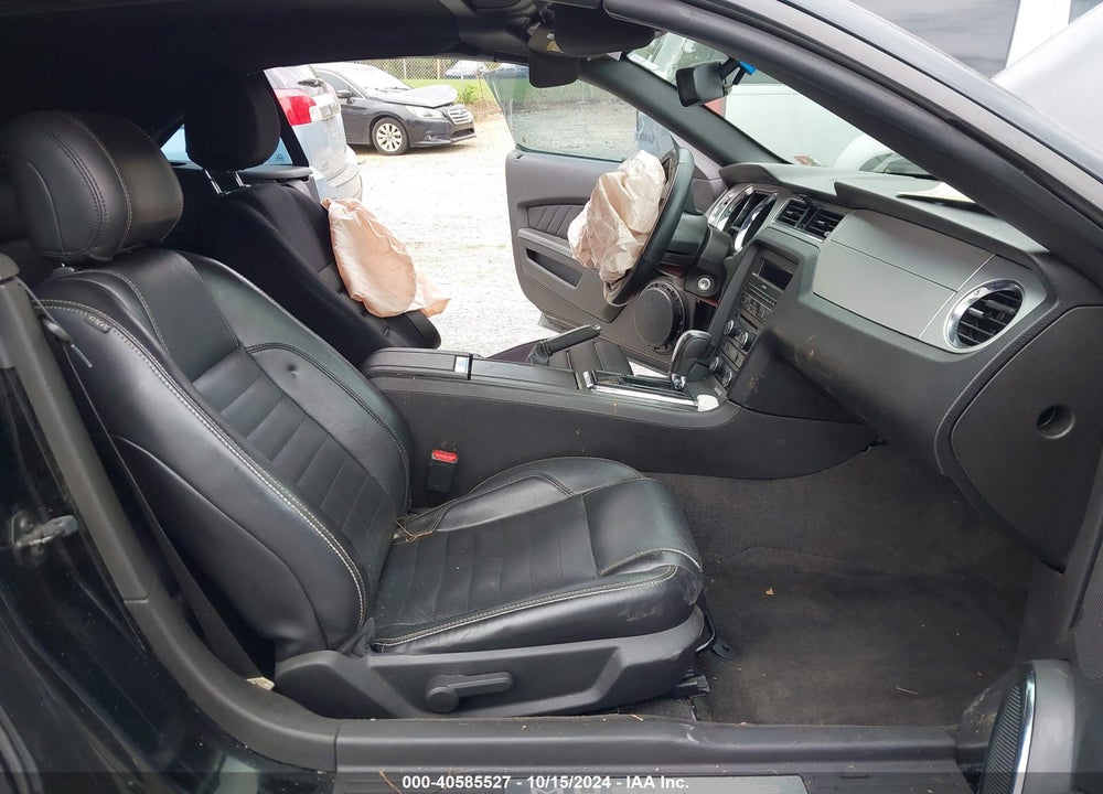 2013 FORD MUSTANG VIN: 1ZVBP8EM3D5211391