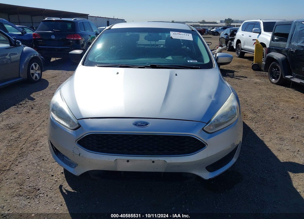2018 FORD FOCUS SE VIN: 1FADP3F27JL242281