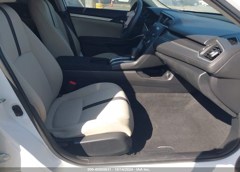 2019 HONDA CIVIC LX VIN: 2HGFC2F65KH557625