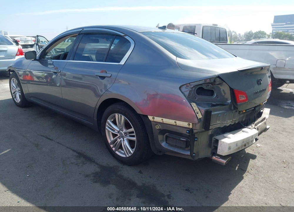 2015 INFINITI Q40 VIN: JN1CV6AP0FM500113
