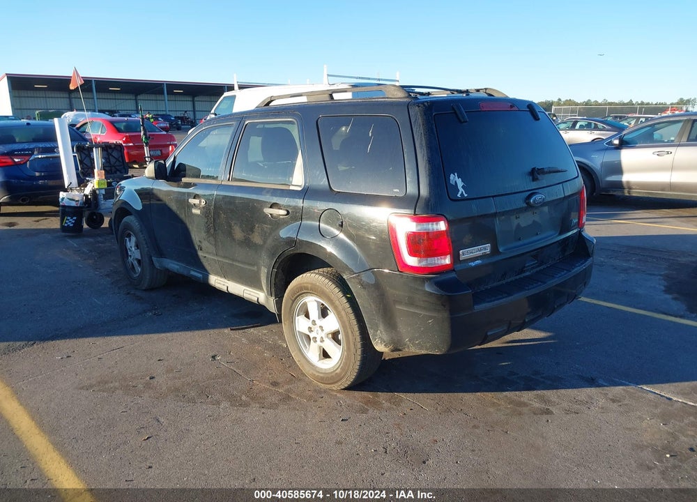 2010 FORD ESCAPE XLT VIN: 1FMCU0DG2AKD30684