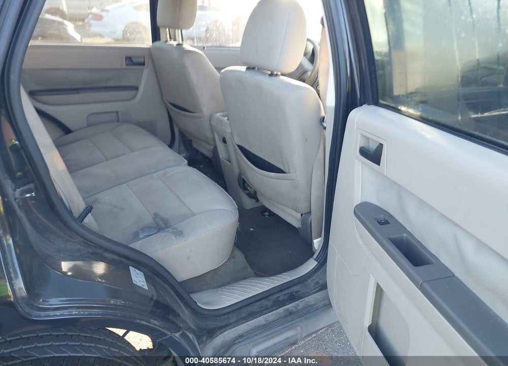 2010 FORD ESCAPE XLT VIN: 1FMCU0DG2AKD30684