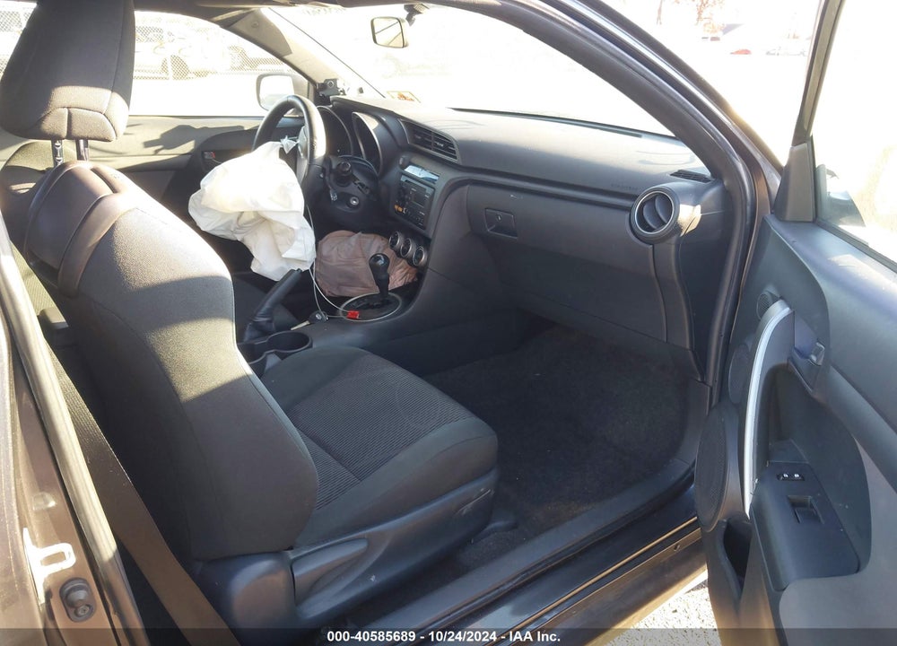 2013 SCION TC VIN: JTKJF5C75D3060068