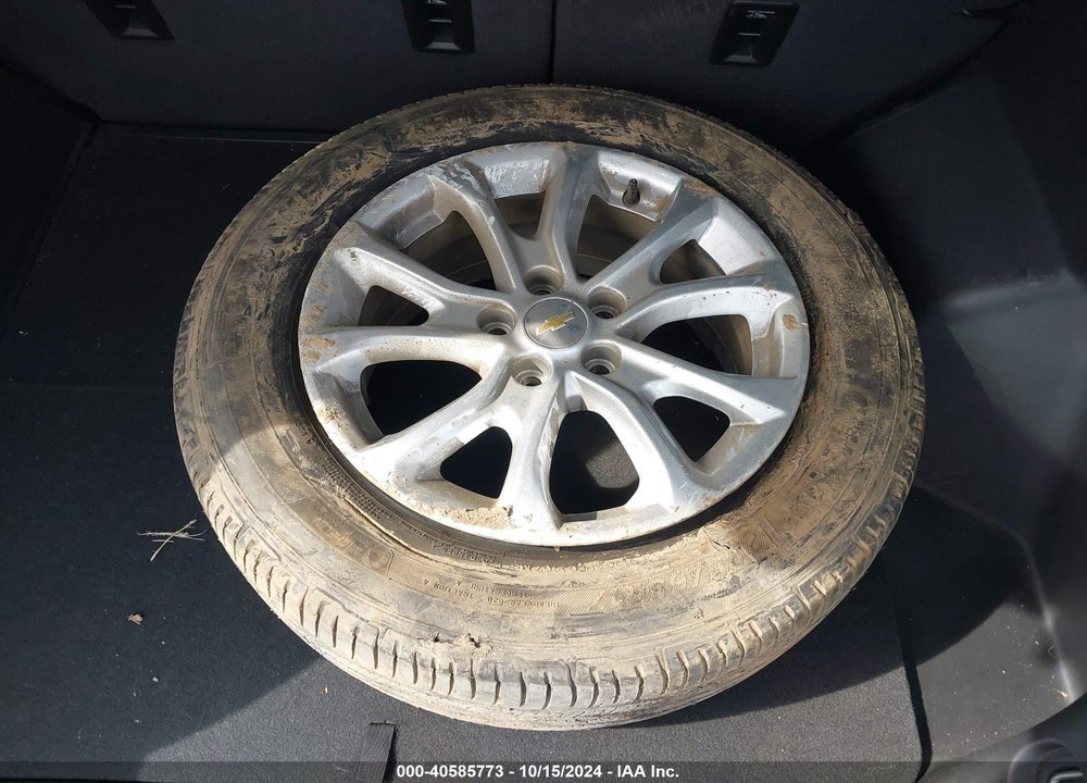 2018 CHEVROLET EQUINOX LT VIN: 2GNAXJEV5J6343977