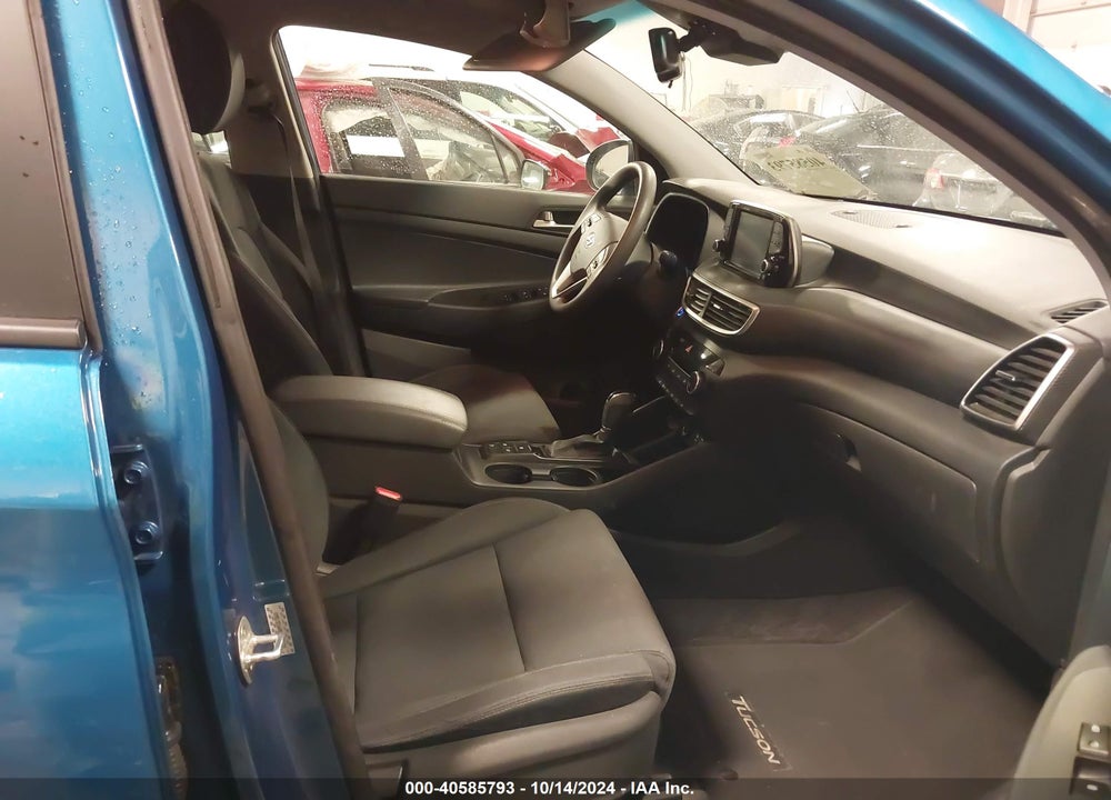 2020 HYUNDAI TUCSON VIN: KM8J3CA49LU225380