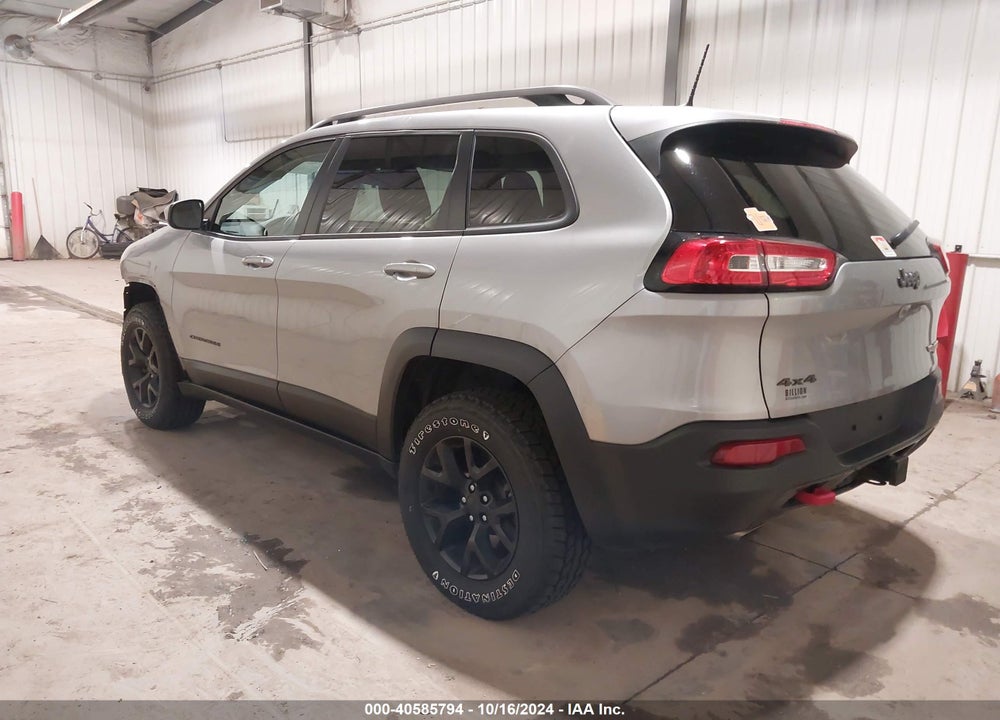 2017 JEEP CHEROKEE TRAILHAWK 4X4 VIN: 1C4PJMBS6HW583619