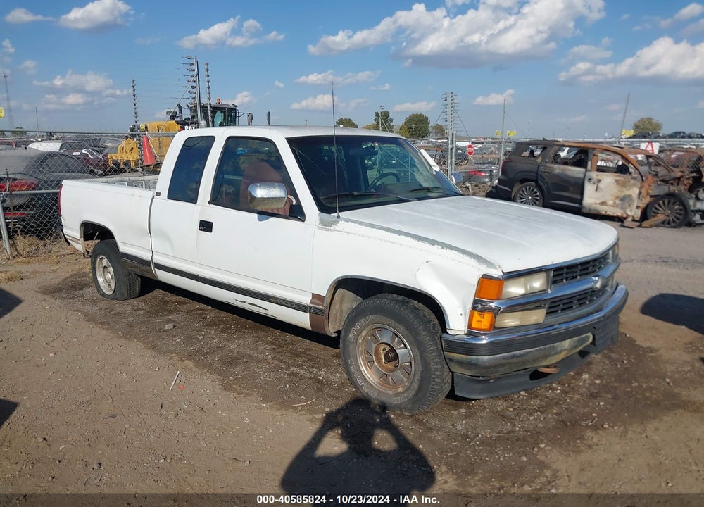 1994 CHEVROLET GMT-400 C1500 VIN: 2GCEC19K2R1158302