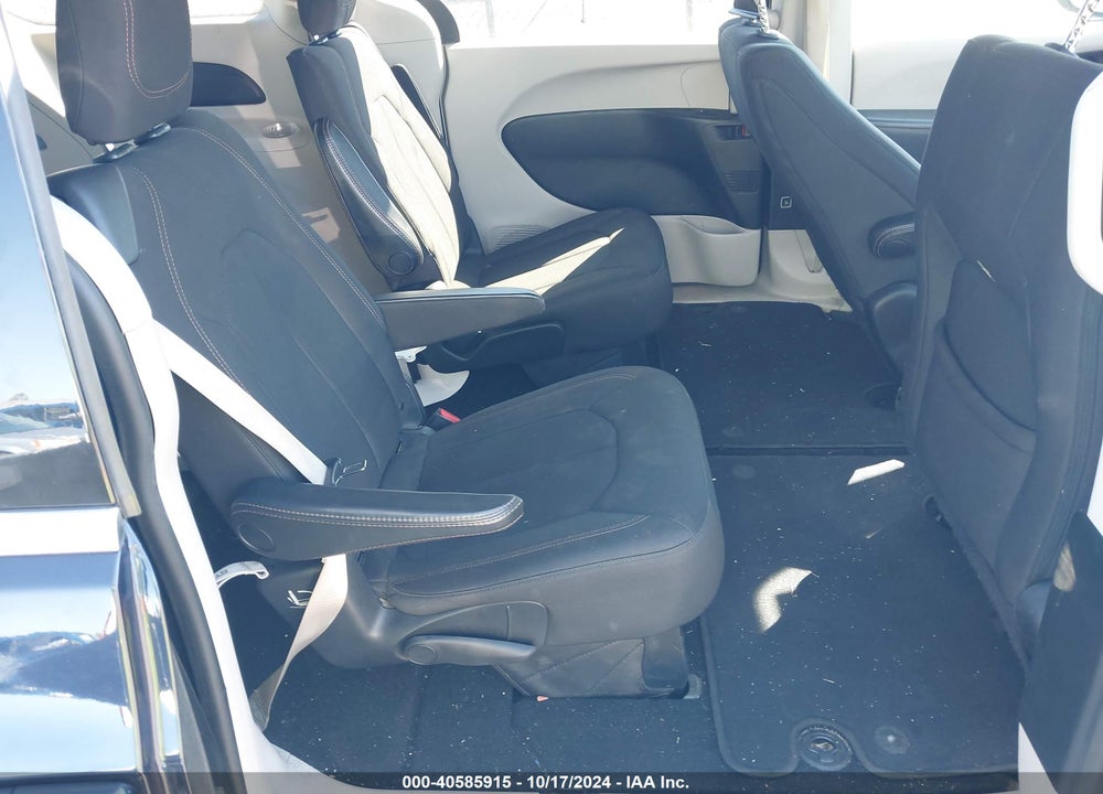 2017 CHRYSLER PACIFICA LX VIN: 2C4RC1CG3HR594386