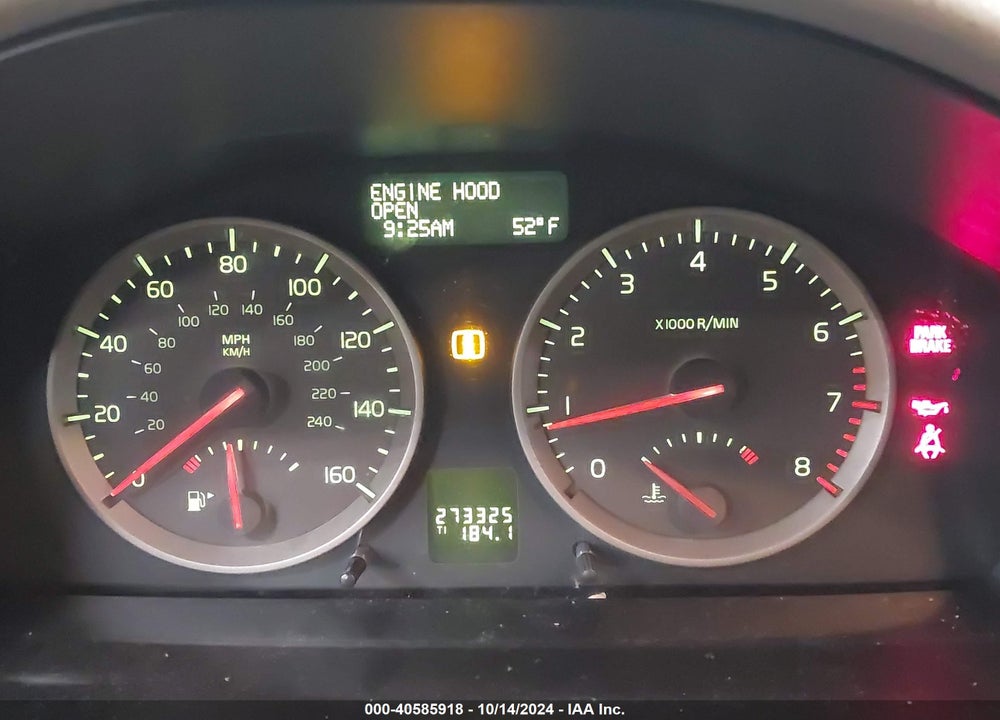2005 VOLVO V50 VIN: YV1MW682552070172