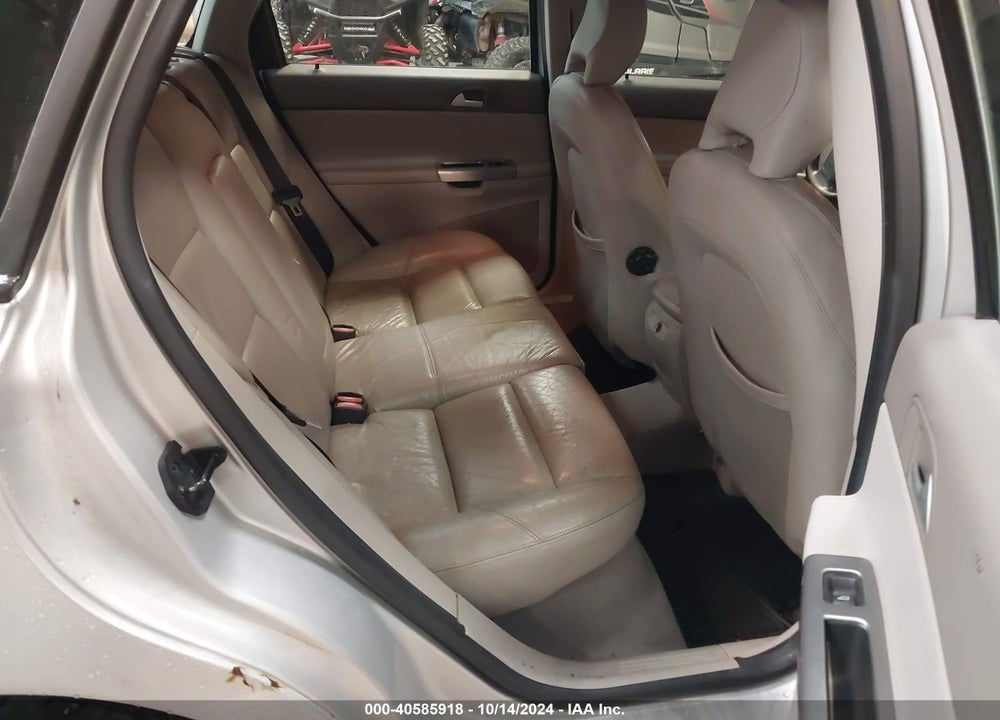 2005 VOLVO V50 VIN: YV1MW682552070172