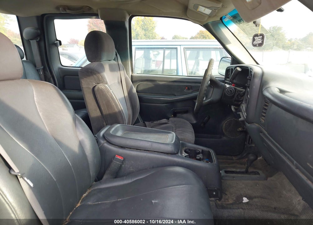 2001 CHEVROLET SILVERADO 1500 VIN: 1GCEK19V81E289086