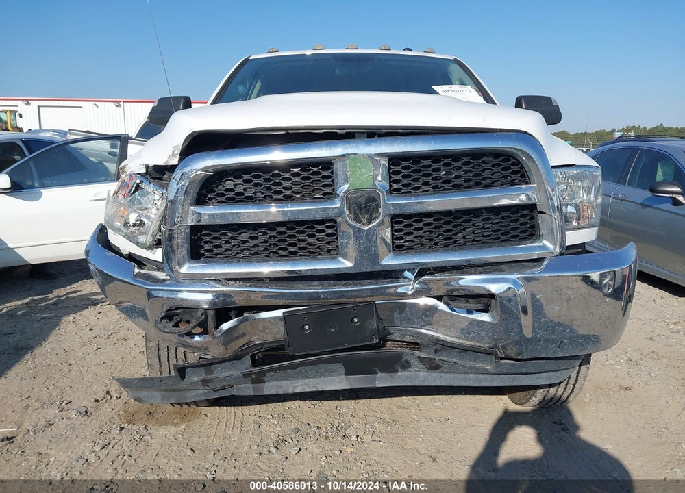 2018 RAM 2500 TRADESMAN 4X4 6'4 BOX VIN: 3C6UR5CL4JG366638