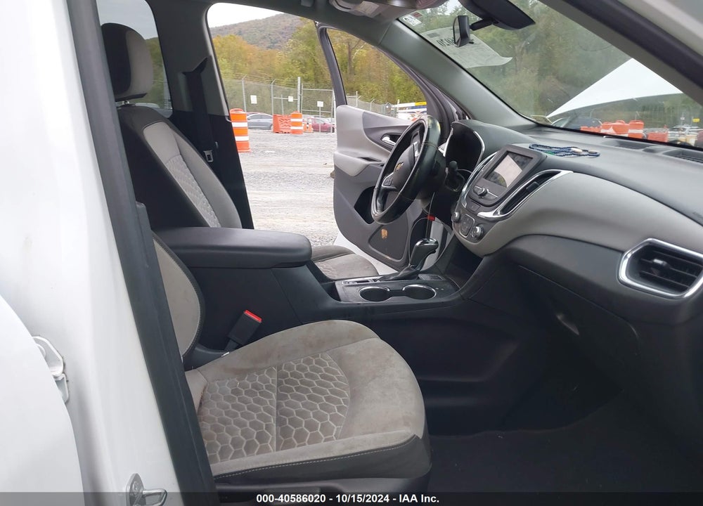 2019 CHEVROLET EQUINOX LT VIN: 2GNAXUEVXK6175465