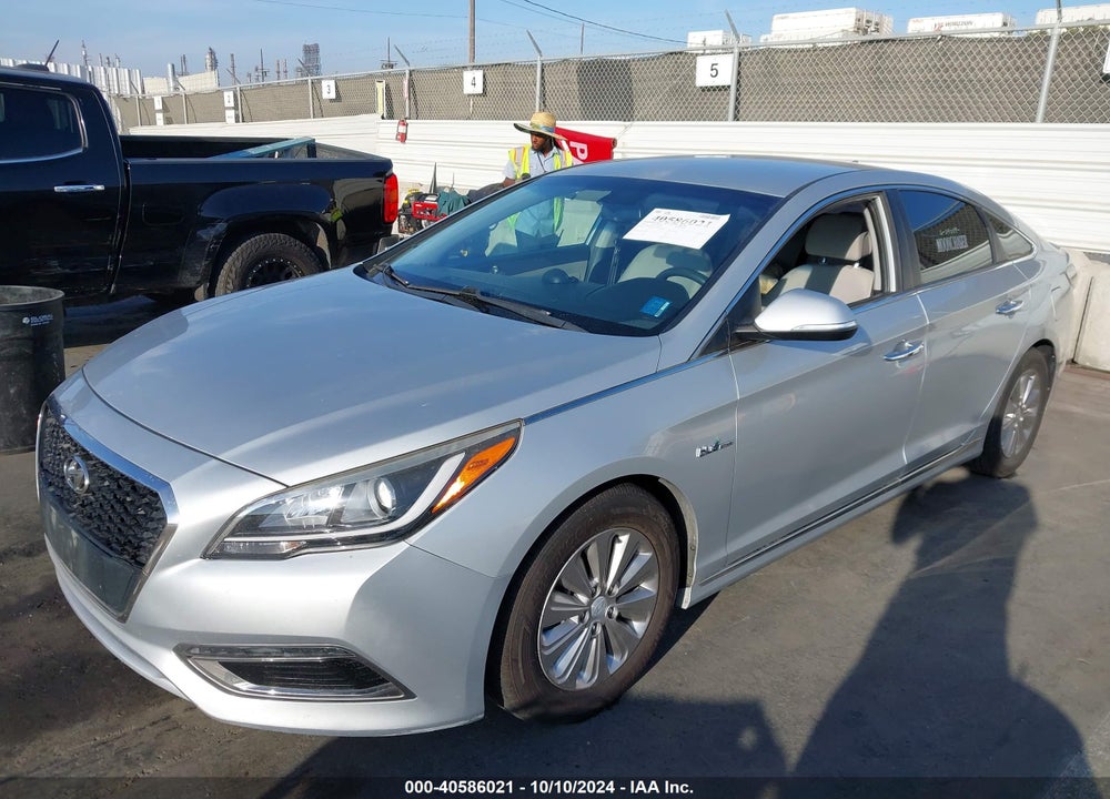 2017 HYUNDAI SONATA HYBRID SE VIN: KMHE24L30HA061301