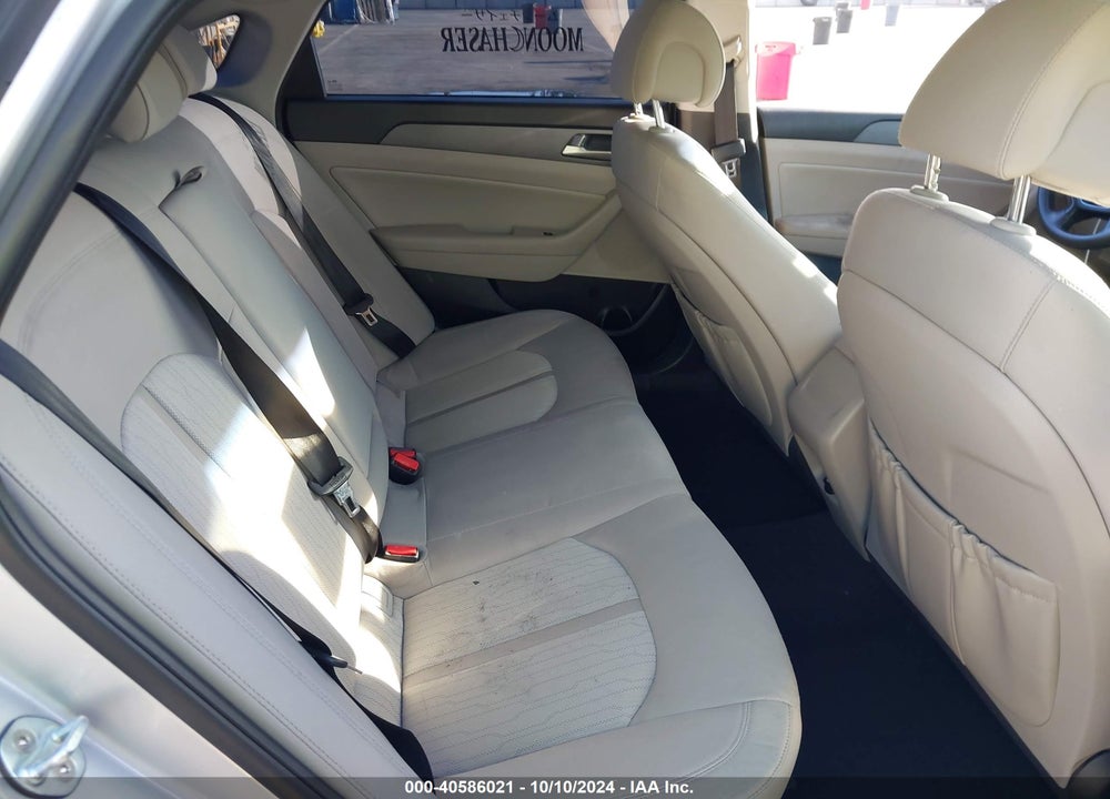 2017 HYUNDAI SONATA HYBRID SE VIN: KMHE24L30HA061301