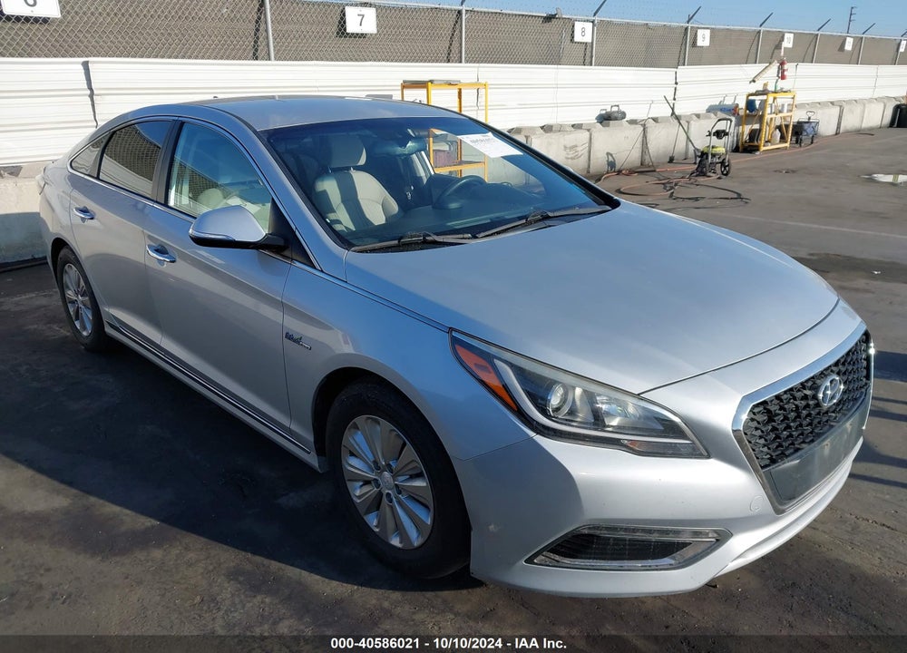 2017 HYUNDAI SONATA HYBRID SE VIN: KMHE24L30HA061301