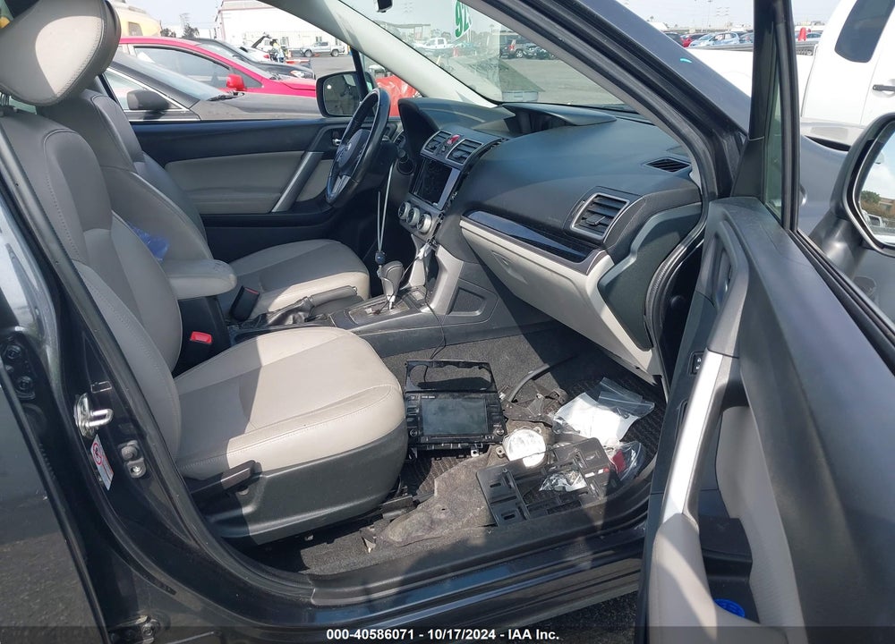 2018 SUBARU FORESTER 2.5I LIMITED VIN: JF2SJAJC8JH596242