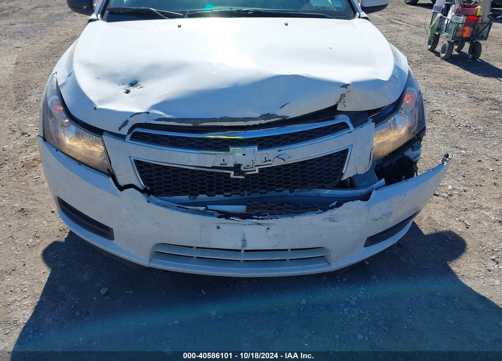 2014 CHEVROLET CRUZE 1LT AUTO VIN: 1G1PC5SB7E7117079