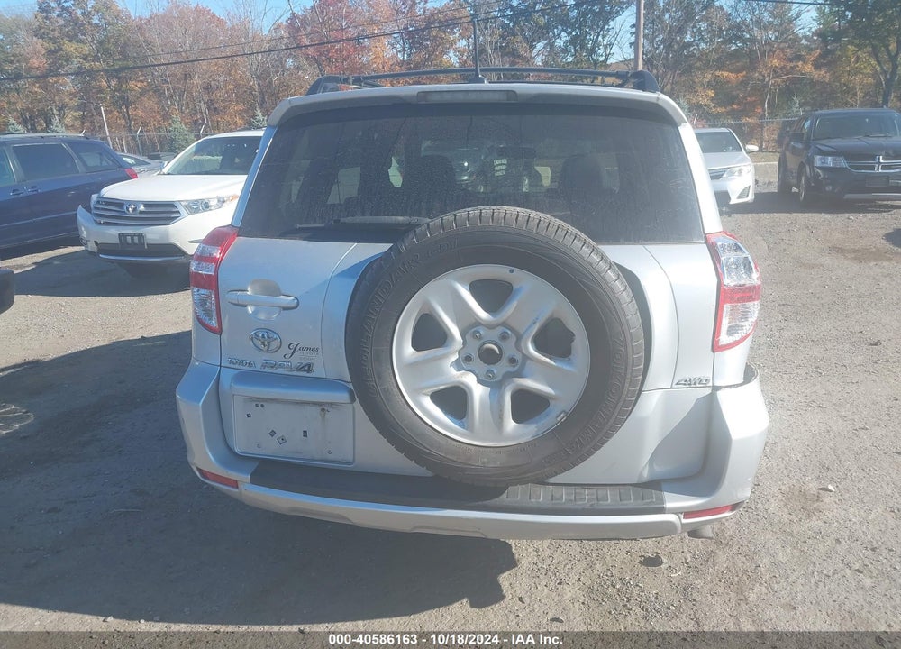 2009 TOYOTA RAV4 VIN: JTMBF33V795012792