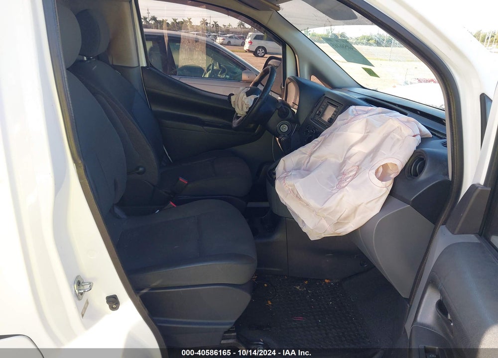 2015 NISSAN NV200 S/SV VIN: 3N6CM0KN0FK705986