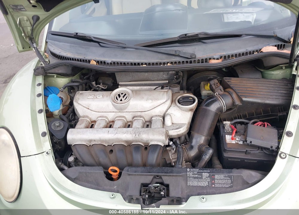2008 VOLKSWAGEN NEW BEETLE S/SE VIN: 3VWRG31C68M500490