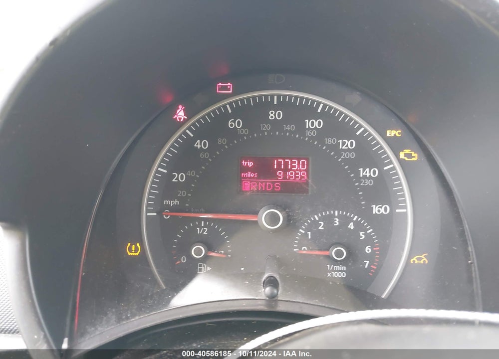 2008 VOLKSWAGEN NEW BEETLE S/SE VIN: 3VWRG31C68M500490
