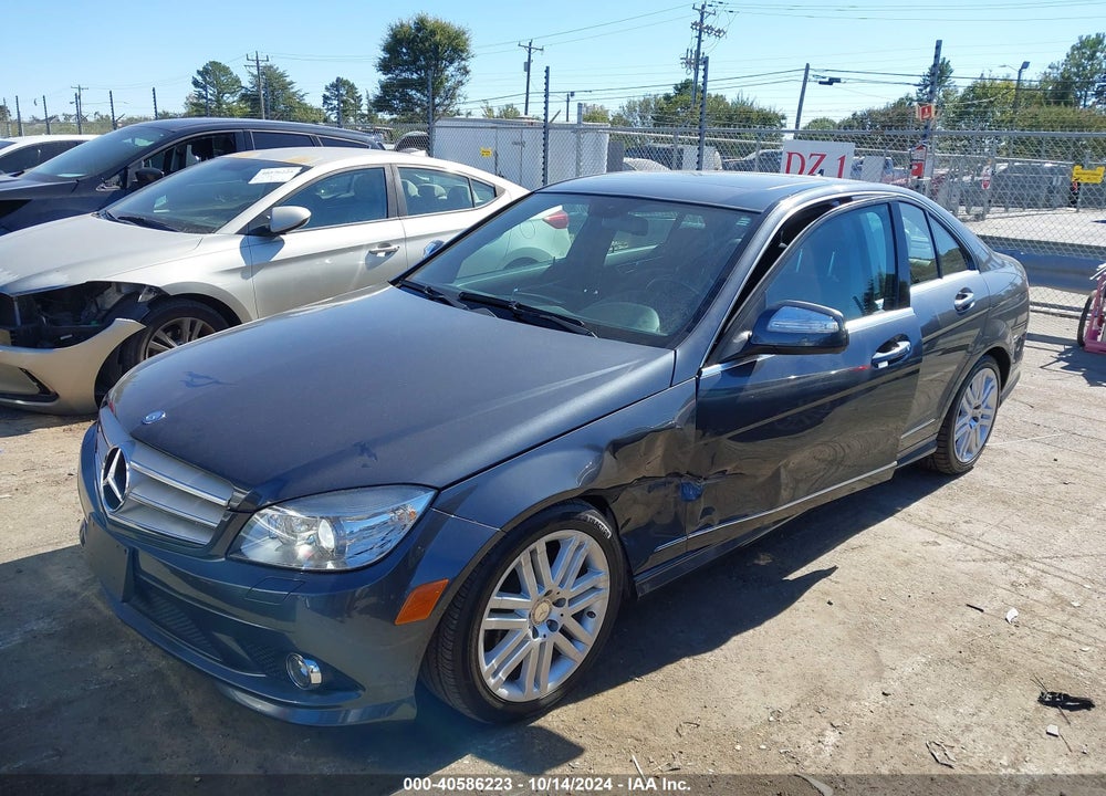 2009 MERCEDES-BENZ C 300 LUXURY/SPORT VIN: WDDGF54X09R072140